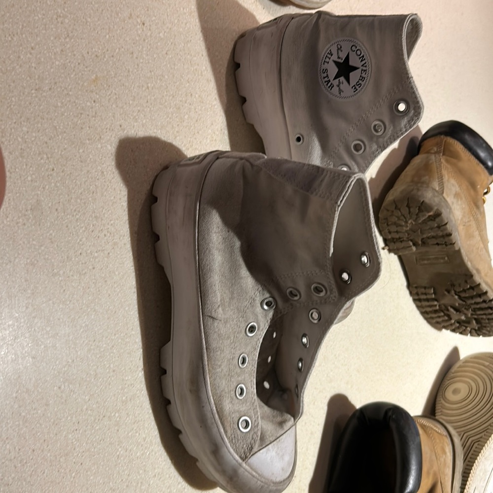 Platform Converse